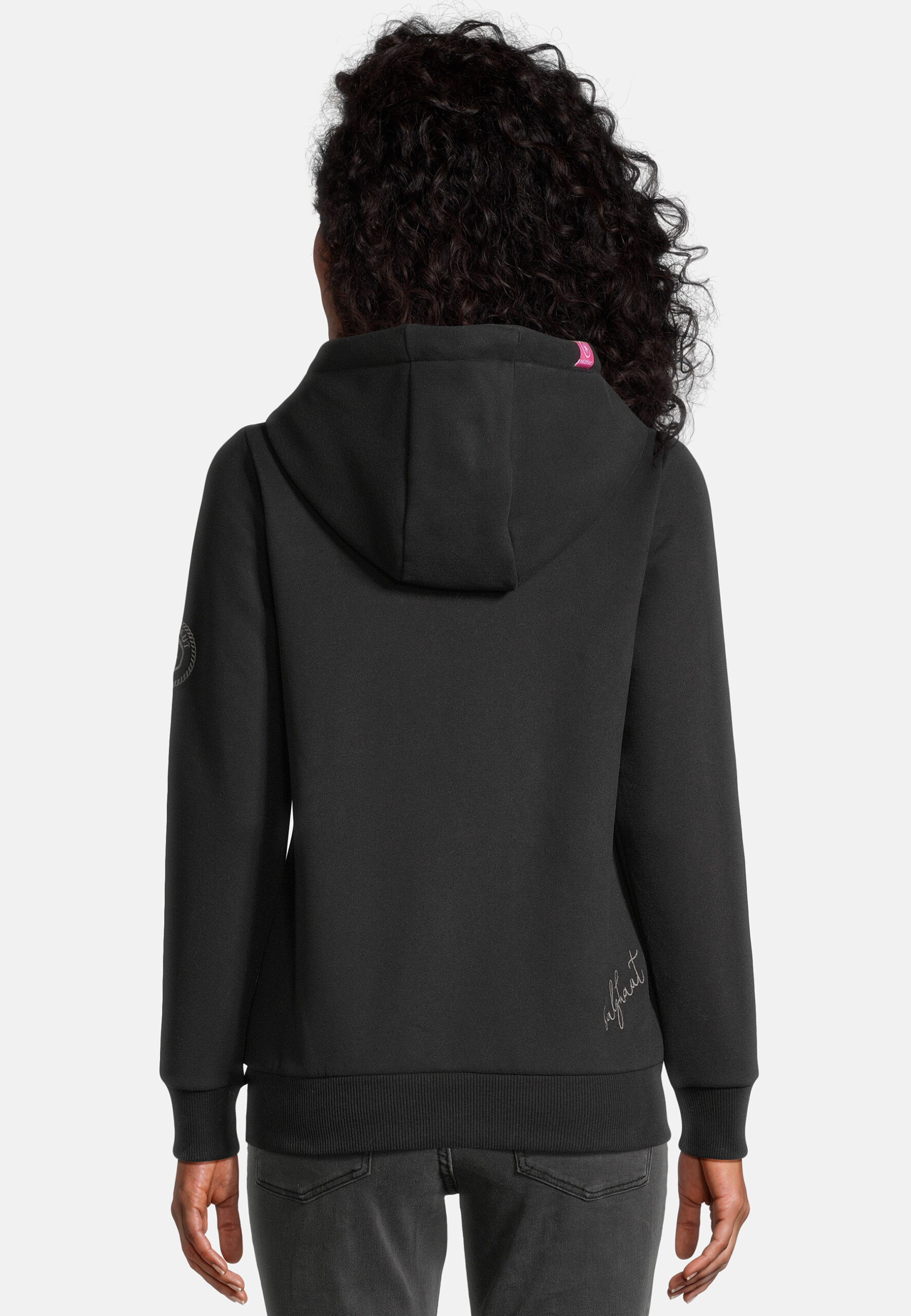 Sünn - Hoodie Black Rückansicht mit Model